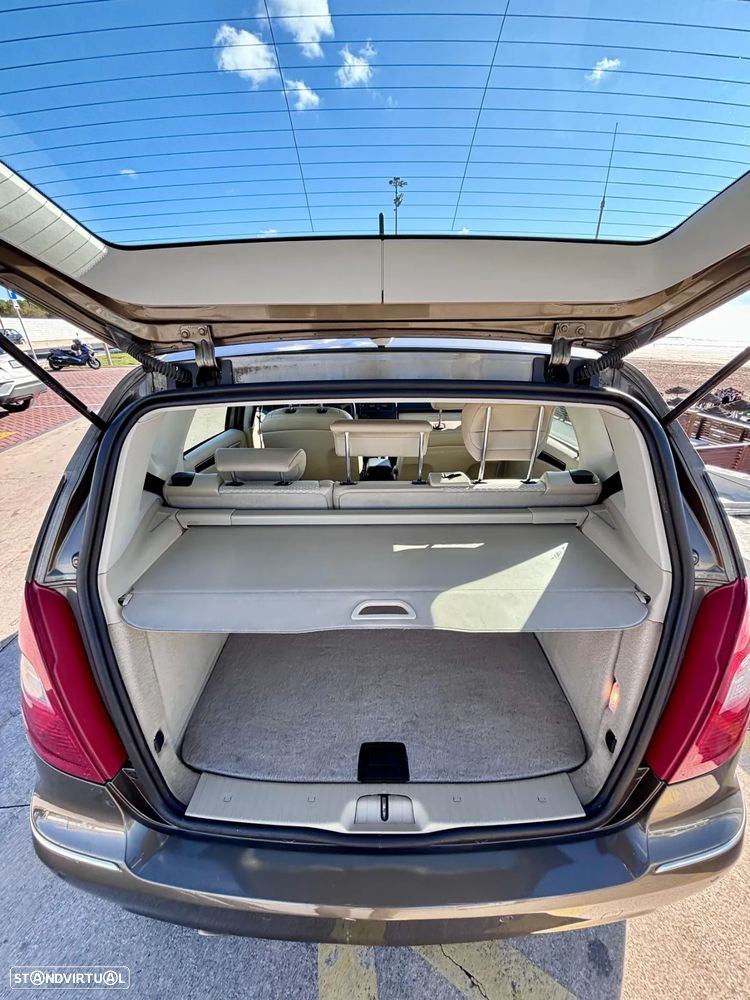 Mercedes-Benz A 150 Avantgarde Automatic - 10