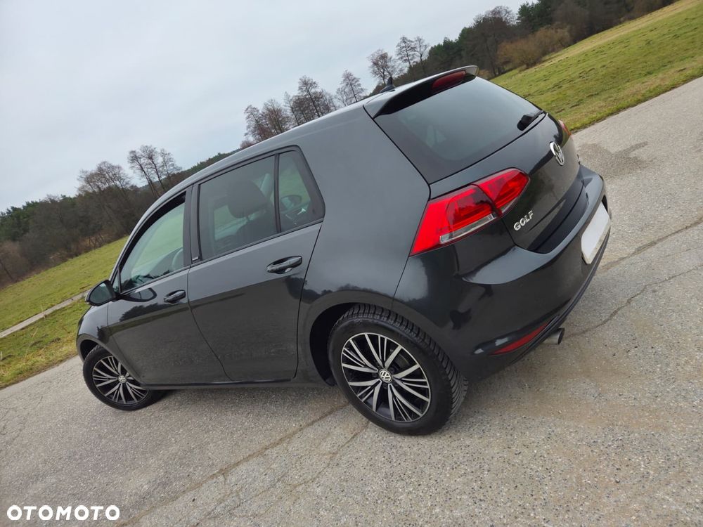 Volkswagen Golf 1.2 TSI BlueMotion Technology Allstar - 8