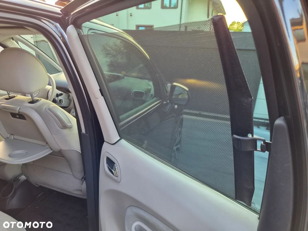 Citroën C3 Picasso 1.6i Exclusive - 18