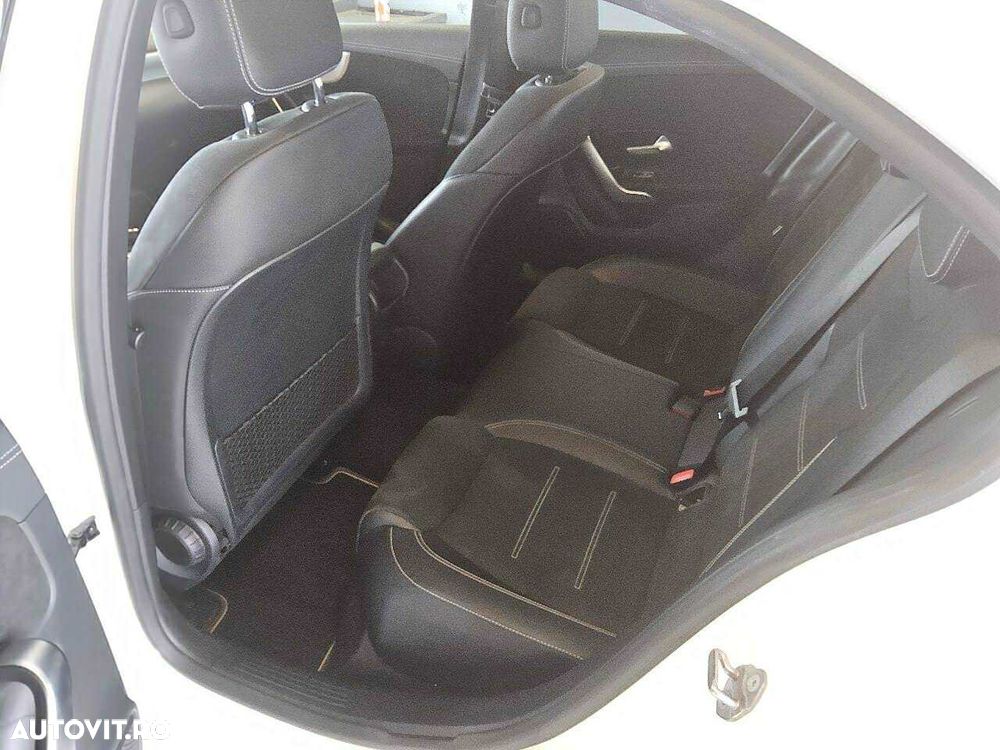 Mercedes-Benz A 250 e Sedan 8G-DCT Lim. AMG Line Advanced - 7