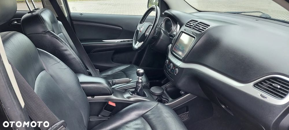 Fiat Freemont 2.0 Multijet Lounge - 22