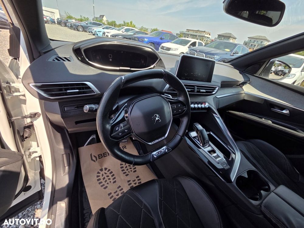 Peugeot 5008 BlueHDI 180 EAT8 GT - 30