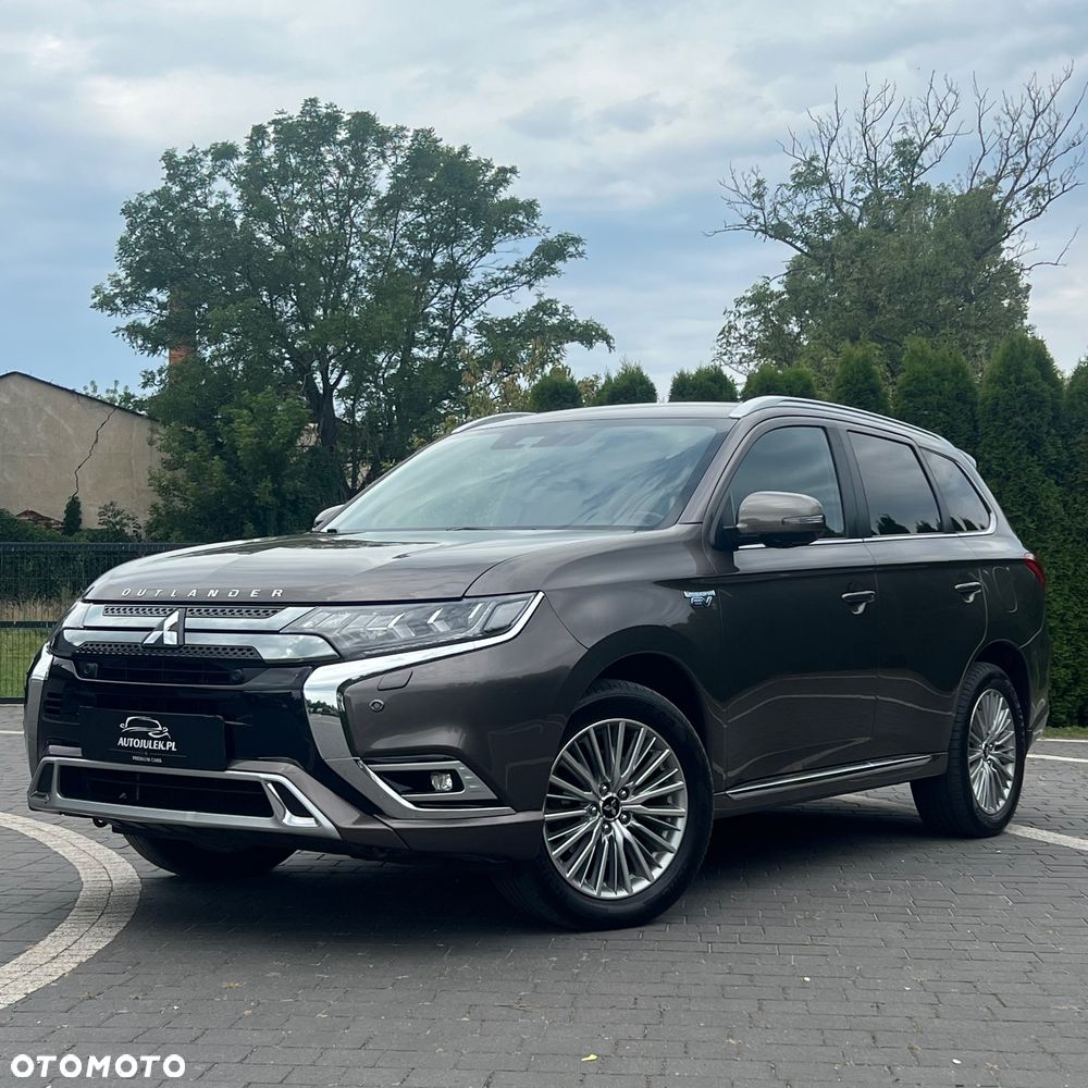 Mitsubishi Outlander 2.4 4WD Diamant - 9