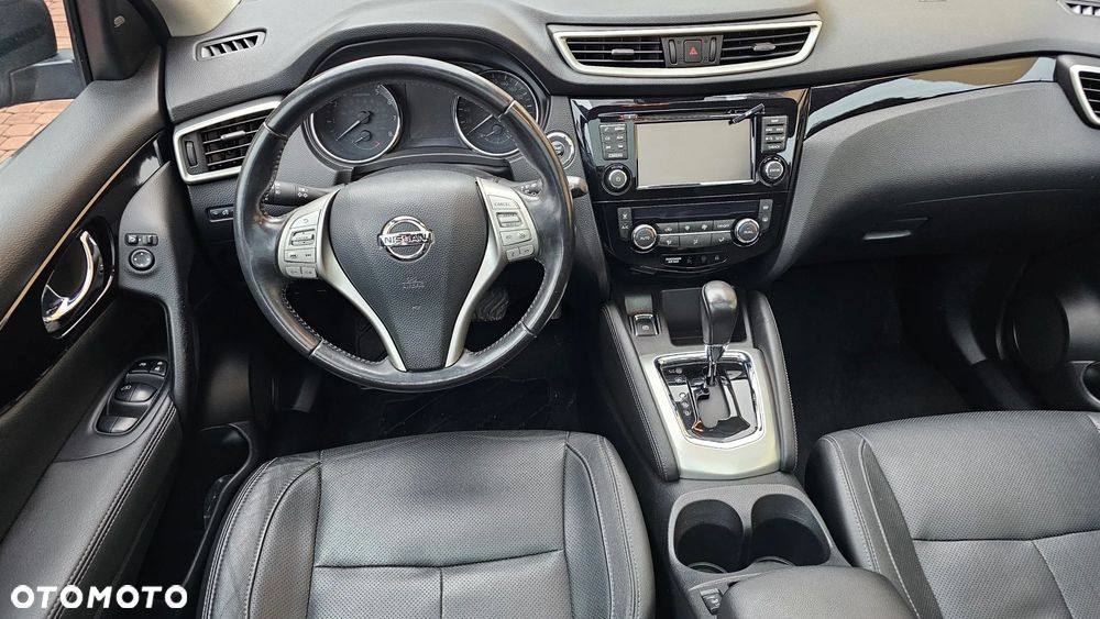 Nissan Qashqai 1.2 DIG-T Xtronic TEKNA - 8
