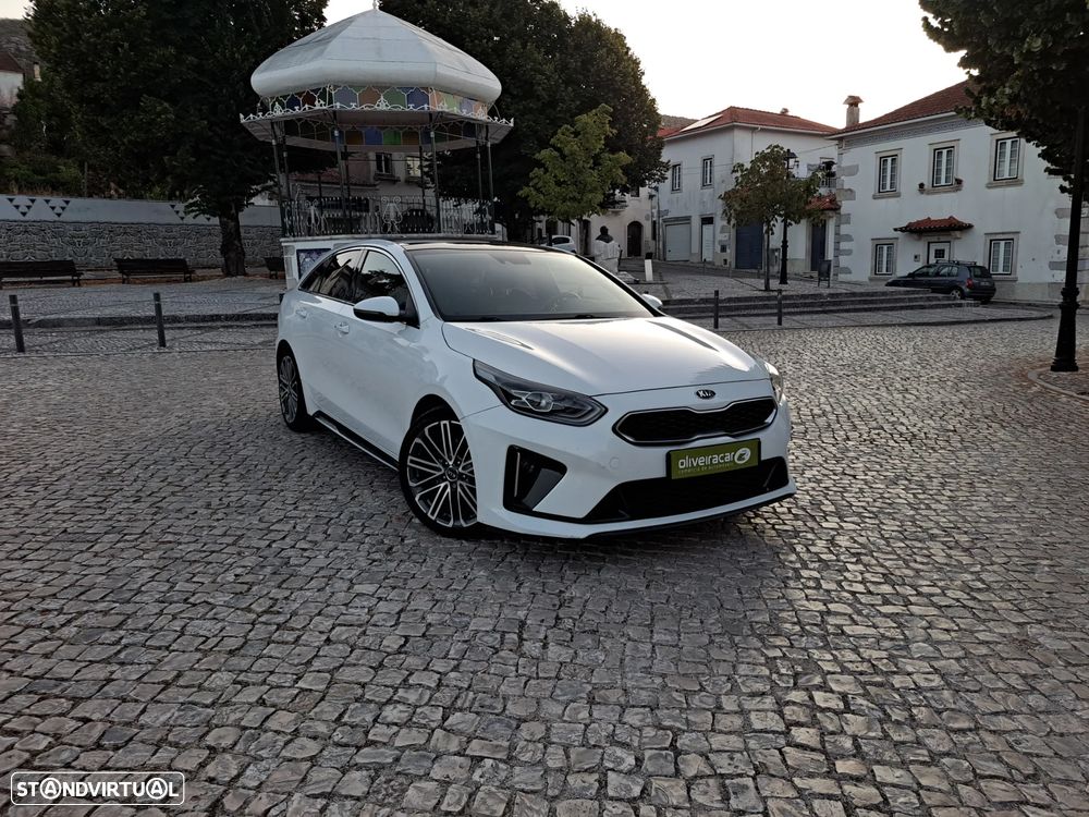 Kia ProCeed 1.6 CRDi GT Line+SRF 7DCT - 11