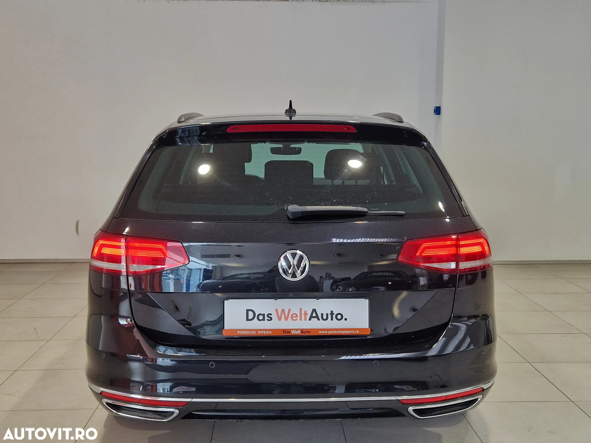 Volkswagen Passat Variant 2.0 TDI DSG Comfortline - 8