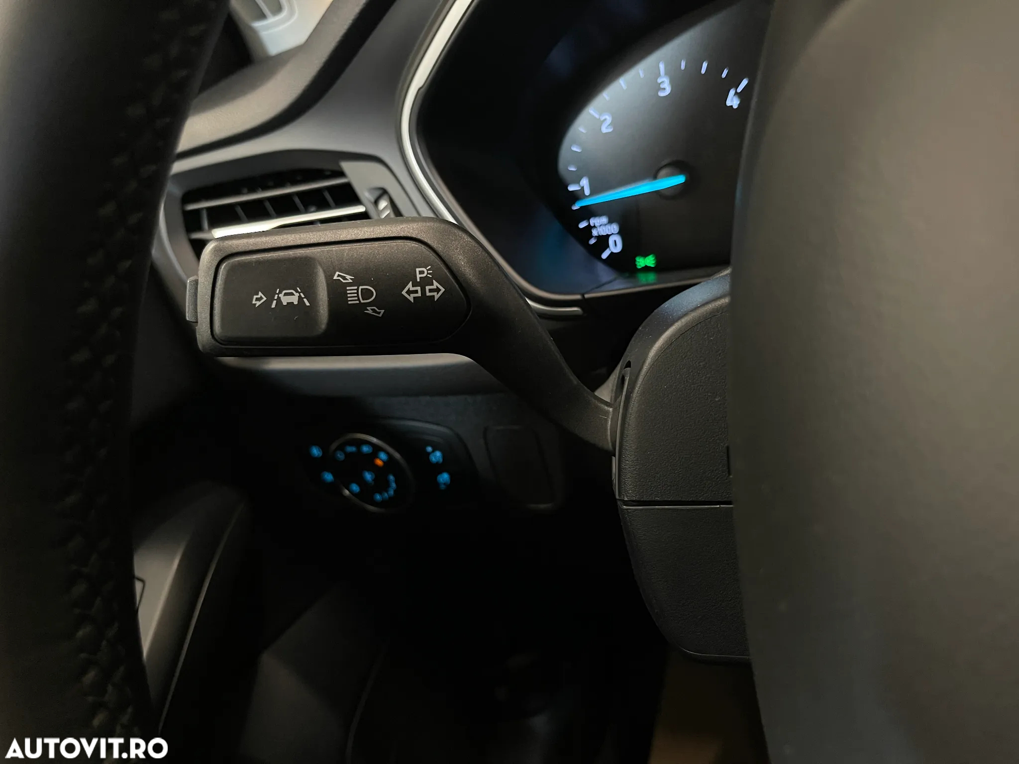 Ford Focus 1.5 EcoBlue Connected - 26