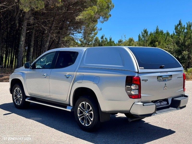 Mitsubishi L200 2.3 DI-D Strakar CD Connect Edition 4WD - 11