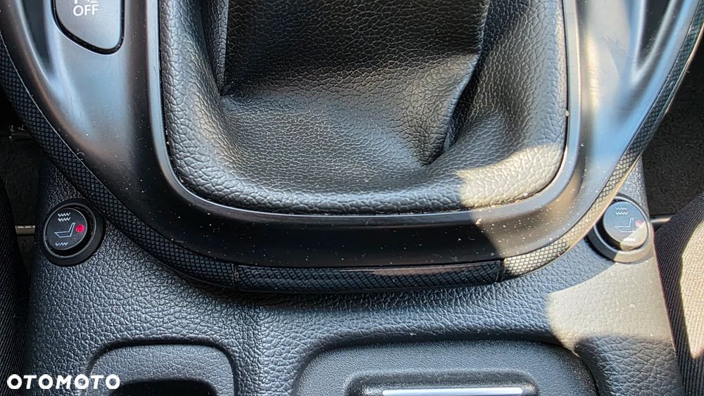 Kia Carens 1.6 GDI Edition 7 - 26