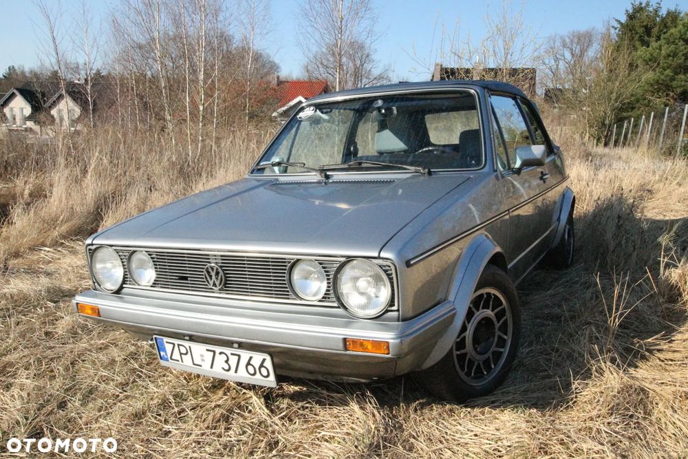 Volkswagen Golf - 4