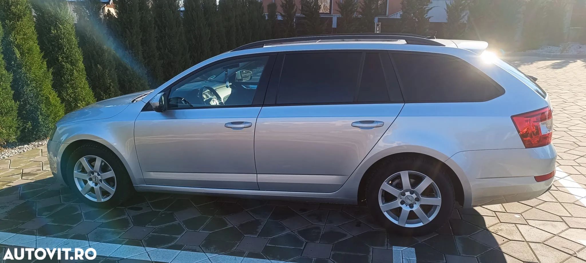 Skoda Octavia 2.0 TDI (Green tec) DSG Ambition - 1