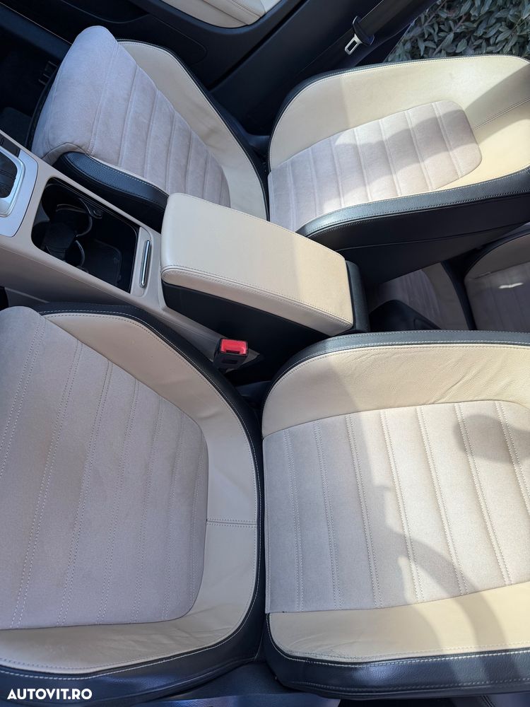 Volkswagen Passat CC - 15