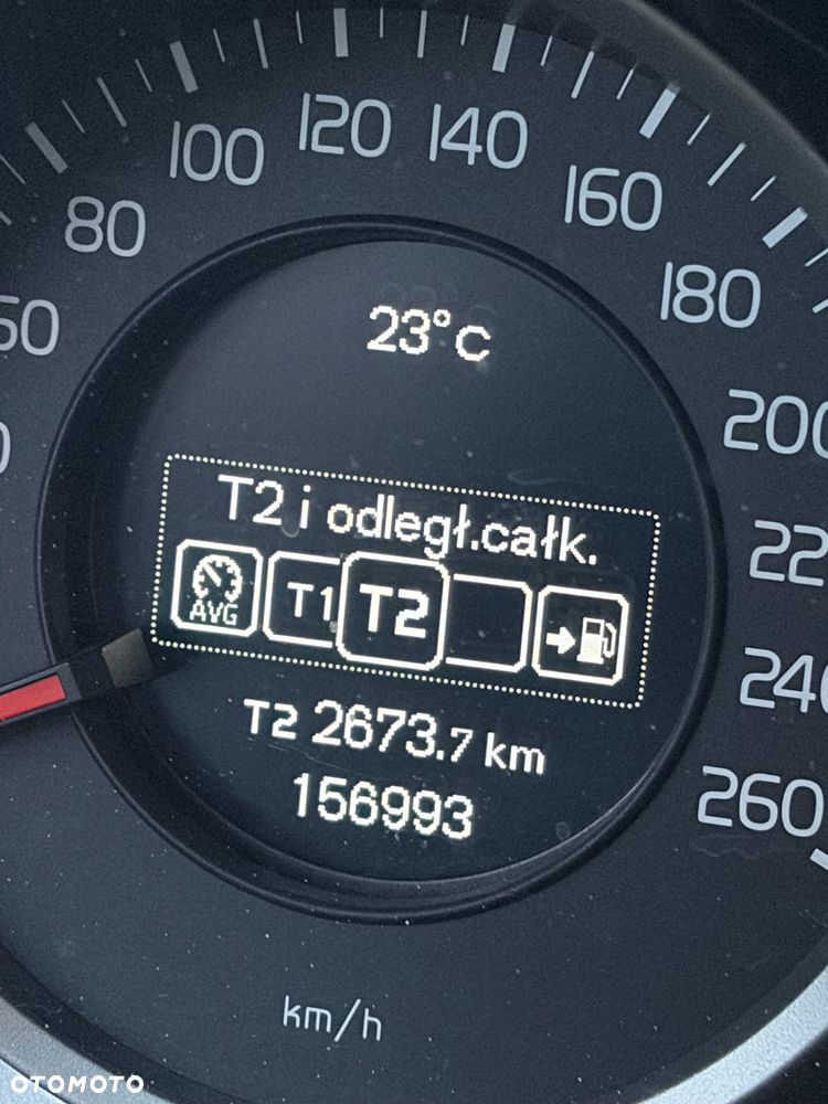 Volvo XC 60 - 8