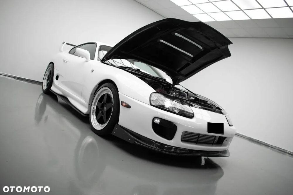 Toyota Supra - 12