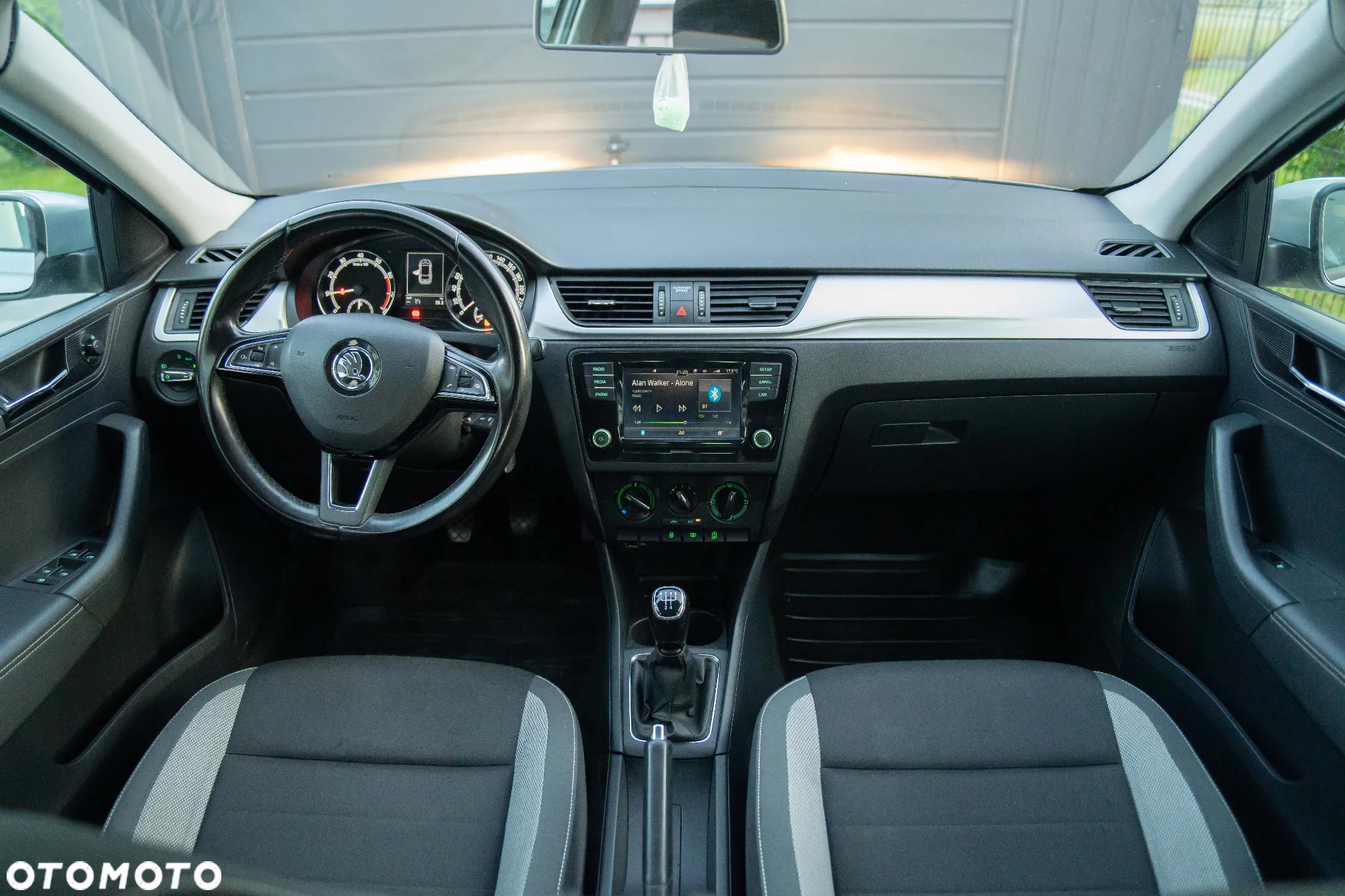 Skoda RAPID Spb 1.0 TSI Ambition - 7
