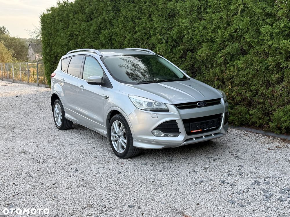 Ford Kuga - 4