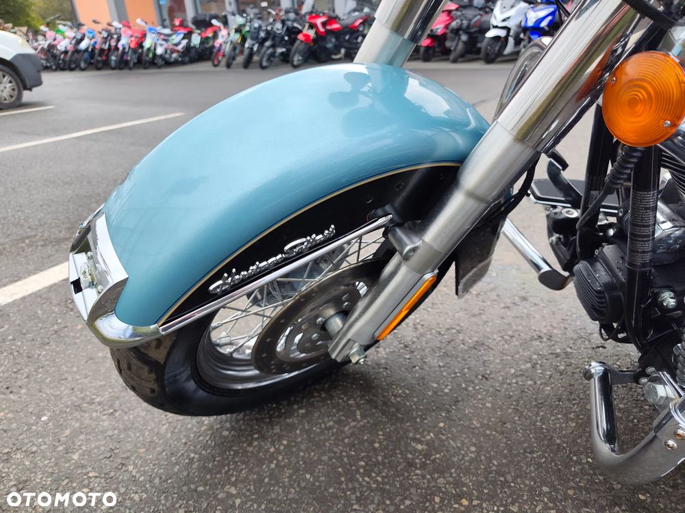 Harley-Davidson Softail Heritage Classic - 24