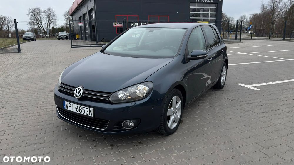 Volkswagen Golf 1.2 TSI BMT Comfortline - 3