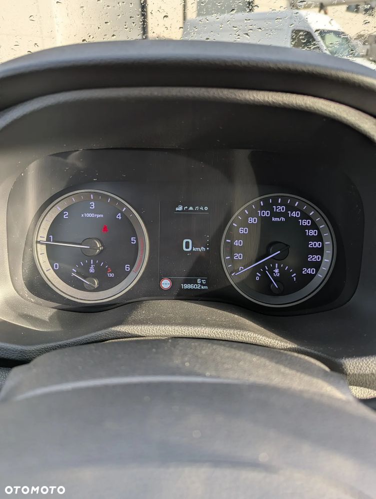 Hyundai Tucson 2.0 CRDi 4WD Advantage - 9