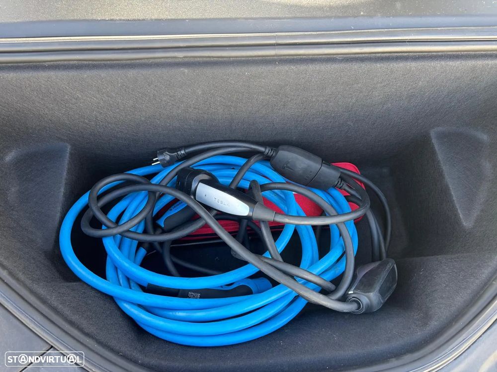 Tesla Model S 75D - 22