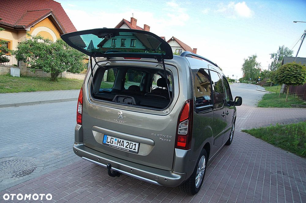 Peugeot Partner HDi FAP 115 Style - 19