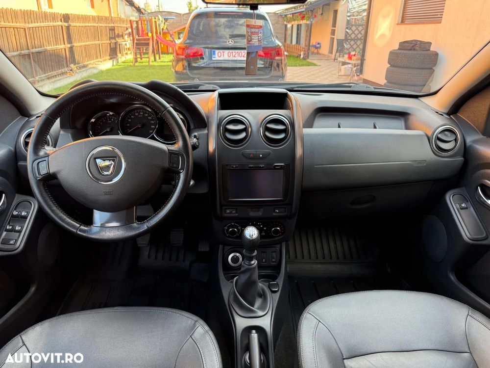 Dacia Duster dCi 110 FAP 4x4 Prestige - 11