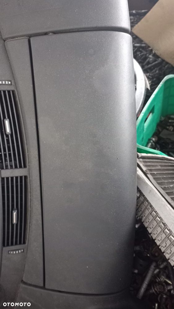 Schowek środkowy z daszkiem Renault Espace IV 4 – 100 zł