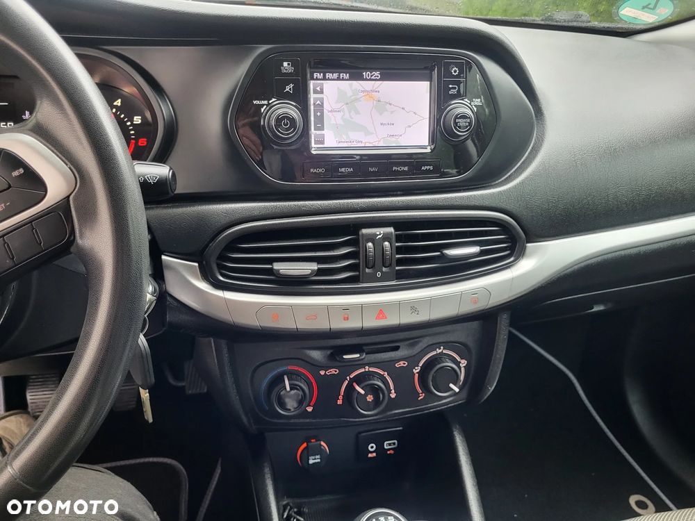 Fiat Tipo 1.4 16V More - 25