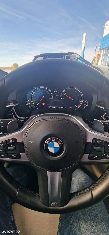 BMW Seria 5 520d xDrive AT - 4