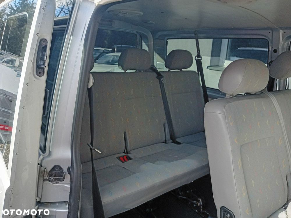 Volkswagen Transporter - 10