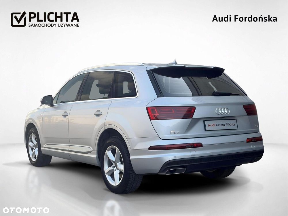 Audi Q7 - 3