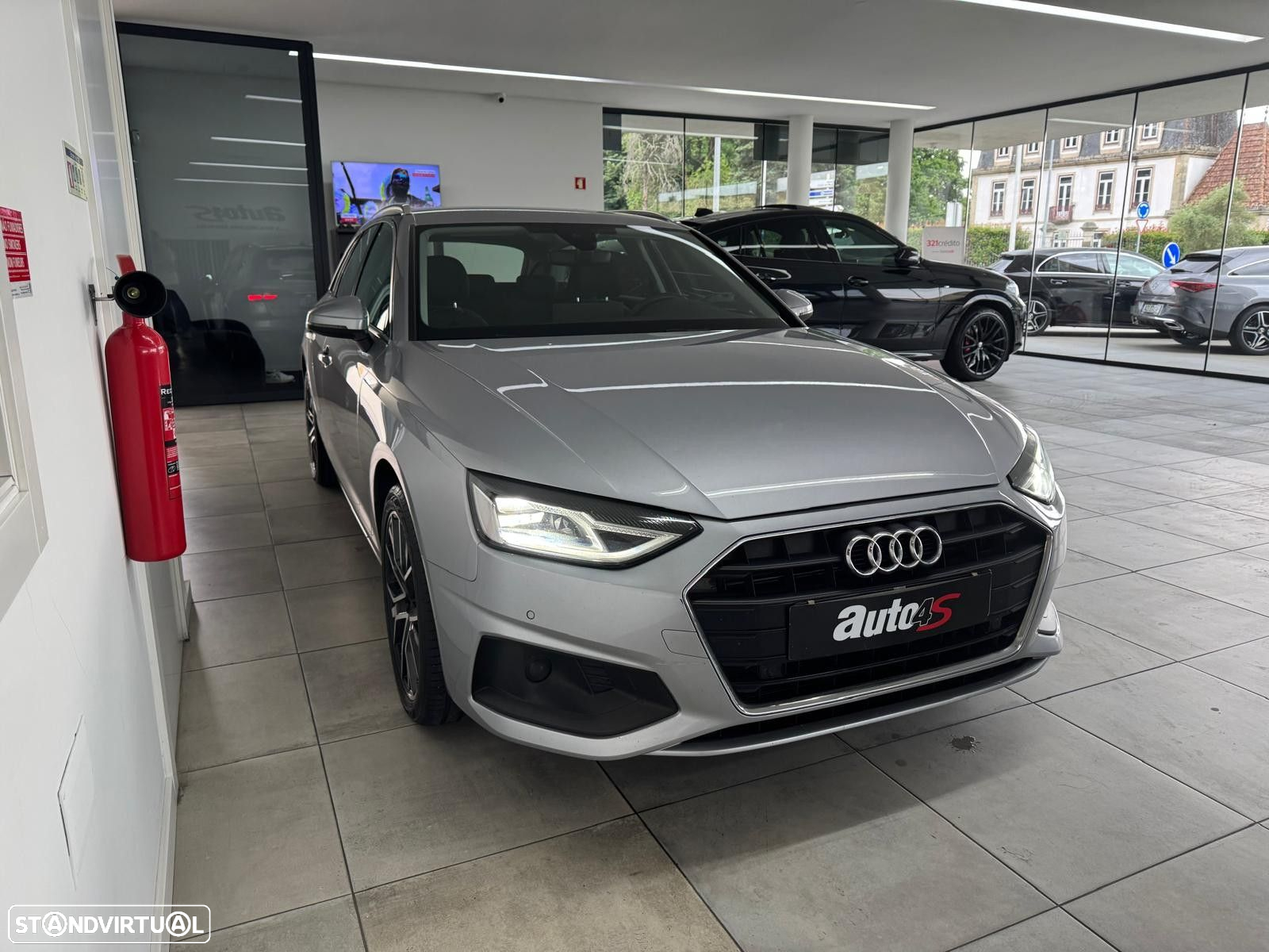 Audi A4 Avant 35 TDI S tronic - 3