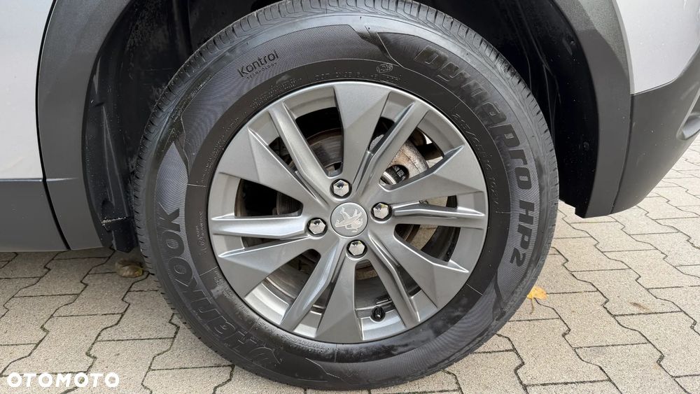 Peugeot 2008 1.2 PureTech Active Pack S&S EAT8 - 33