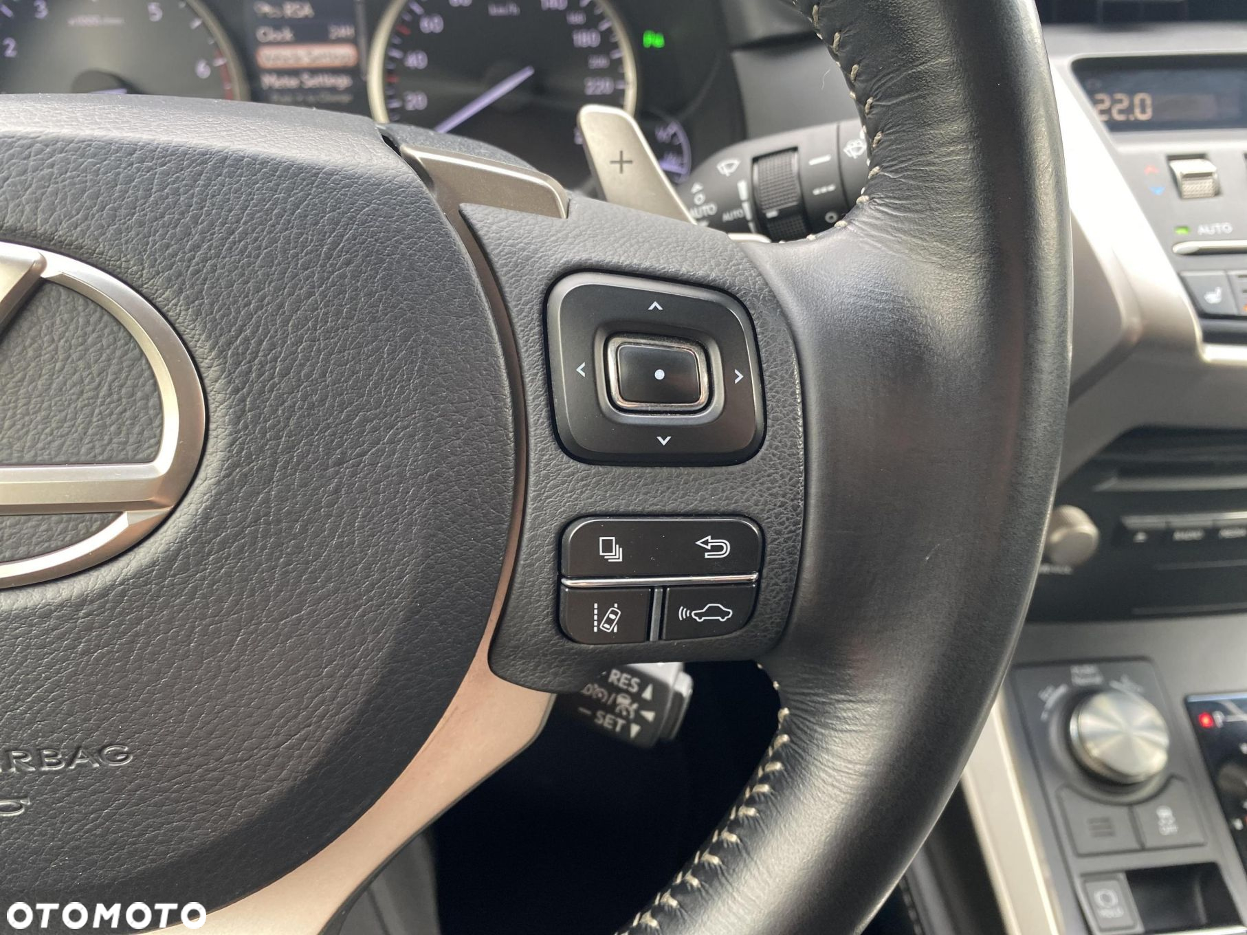 Lexus NX 300 Comfort AWD - 14