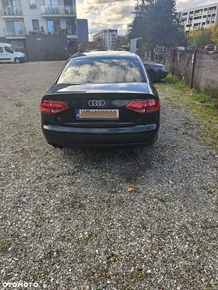 Audi A4 - 8