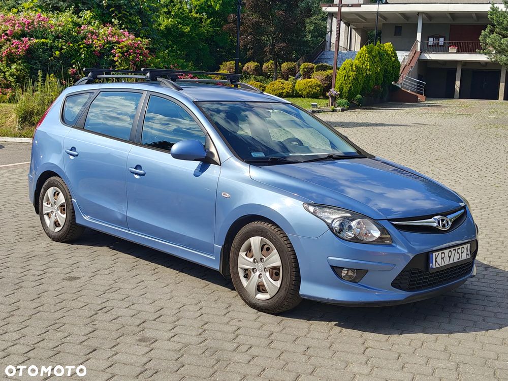 Hyundai i30 1.6 CRDi Classic + - 11