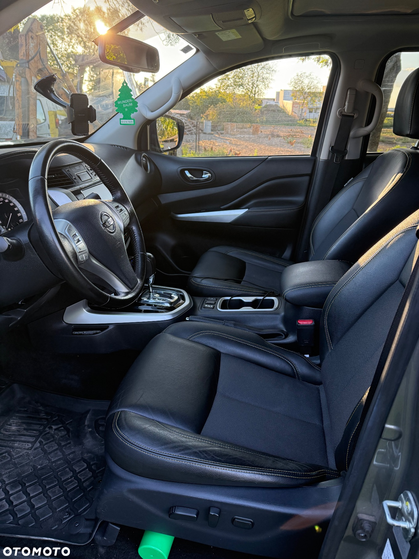 Nissan Navara - 15