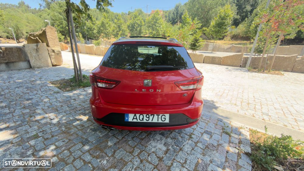 SEAT Leon ST 2.0 TDI DPF FR - 3