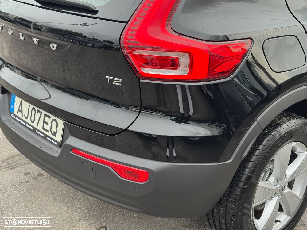 Volvo XC 40 1.5 T2 Momentum Core - 7