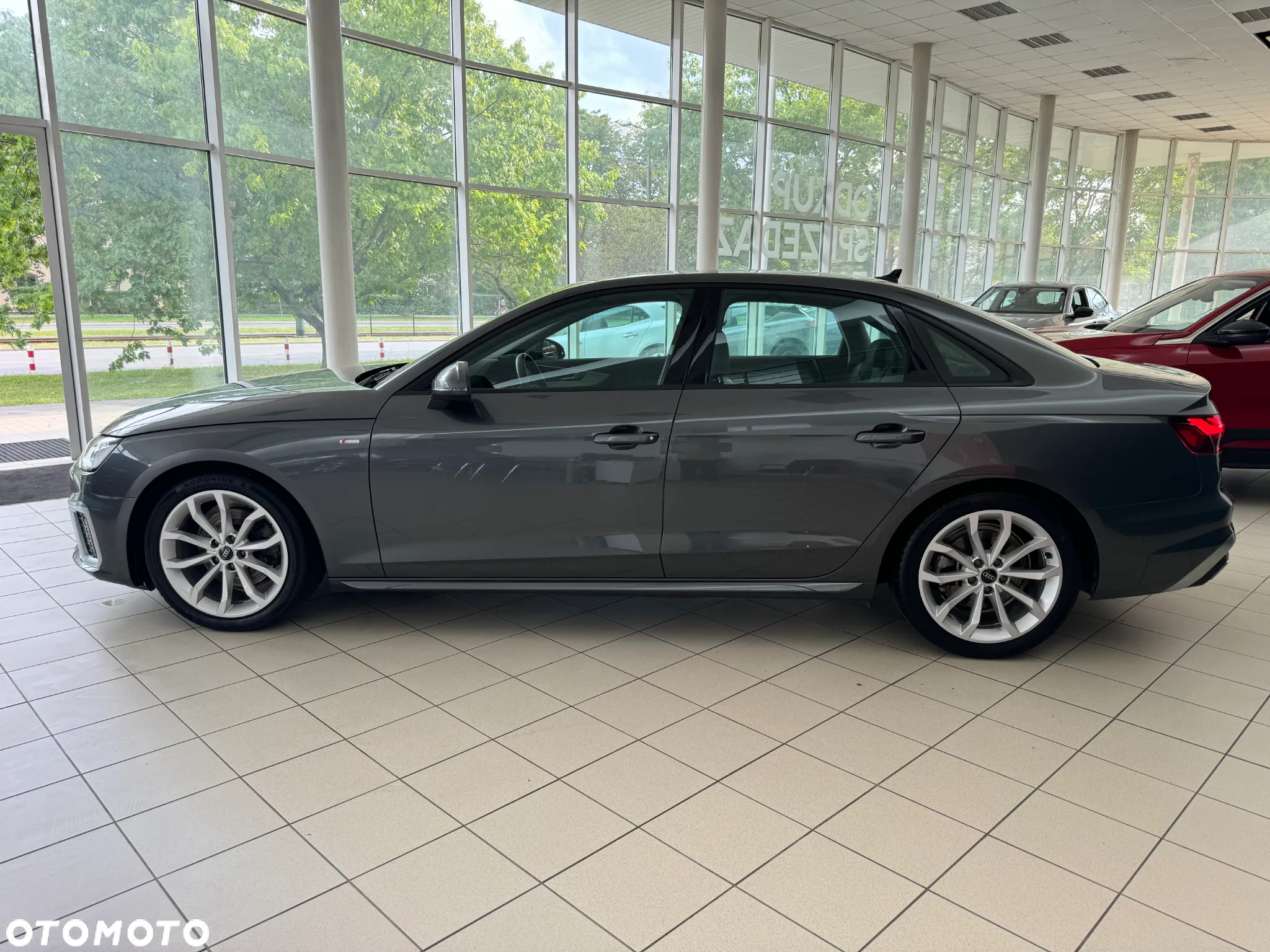 Audi A4 - 10