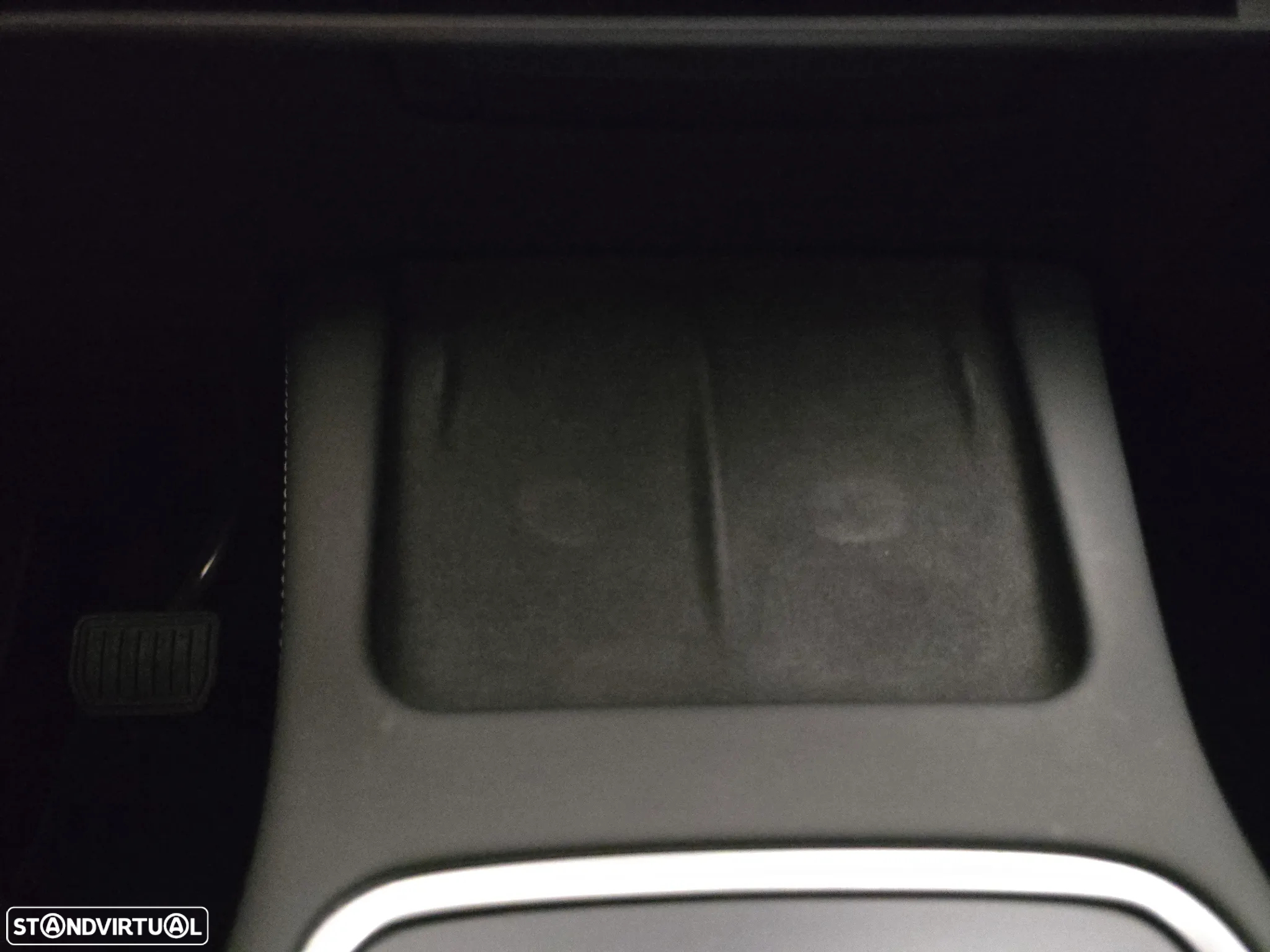 Tesla Model Y Long Range Tração Integral - 17