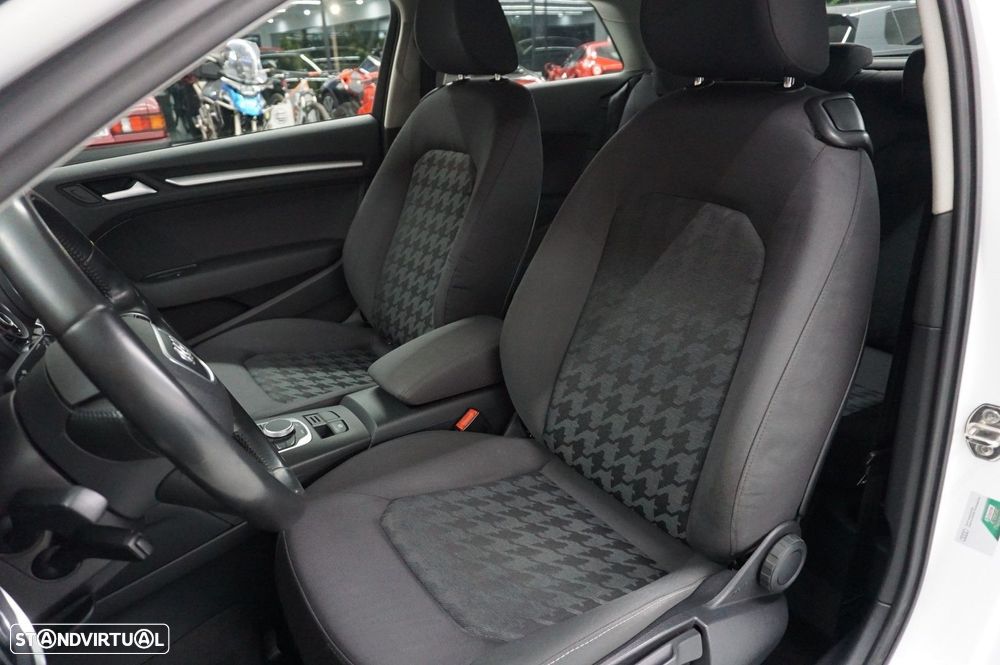 Audi A3 1.6 TDI Advance Ultra - 7