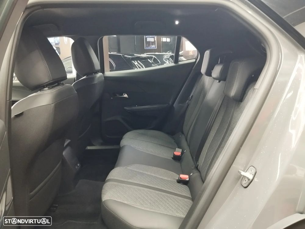 Peugeot 2008 1.2 Hybrid Allure e-DCS6 - 13