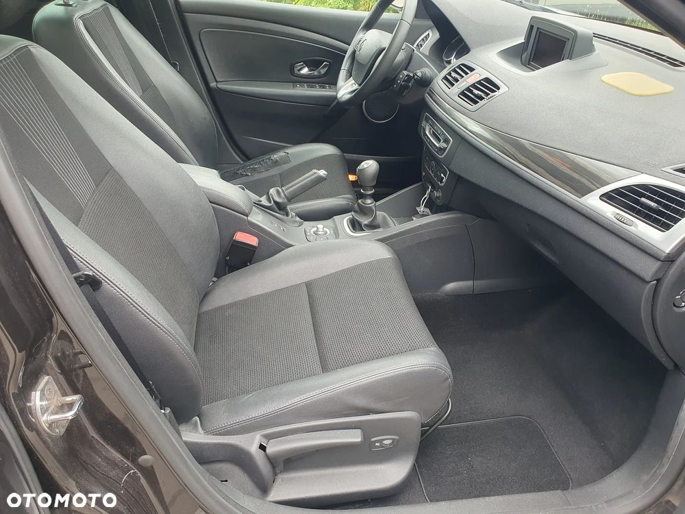 Renault Megane TCe 130 Luxe - 8