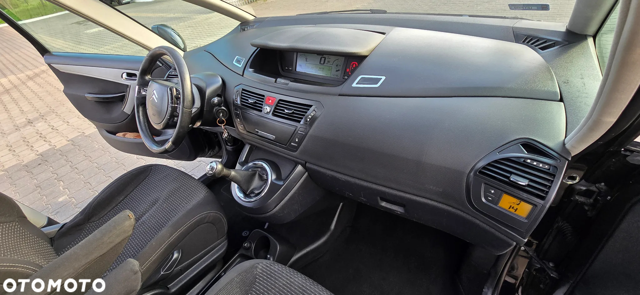 Opel Zafira - 9
