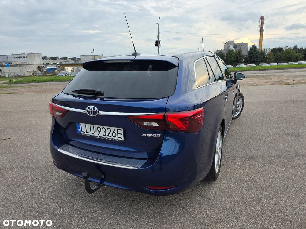 Toyota Avensis Touring Sports 1.8 Multidrive S Comfort - 9