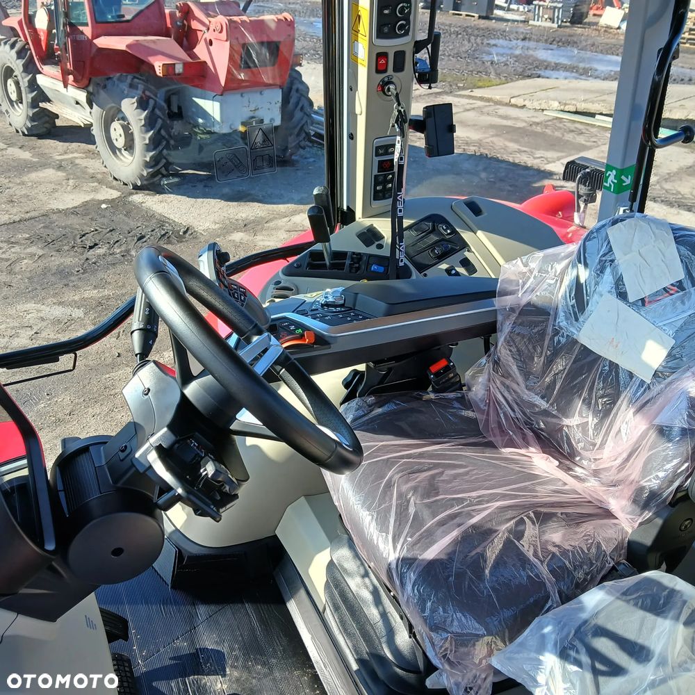 Massey Ferguson 5S.125 Dyna-6 EFFICIENT - 8
