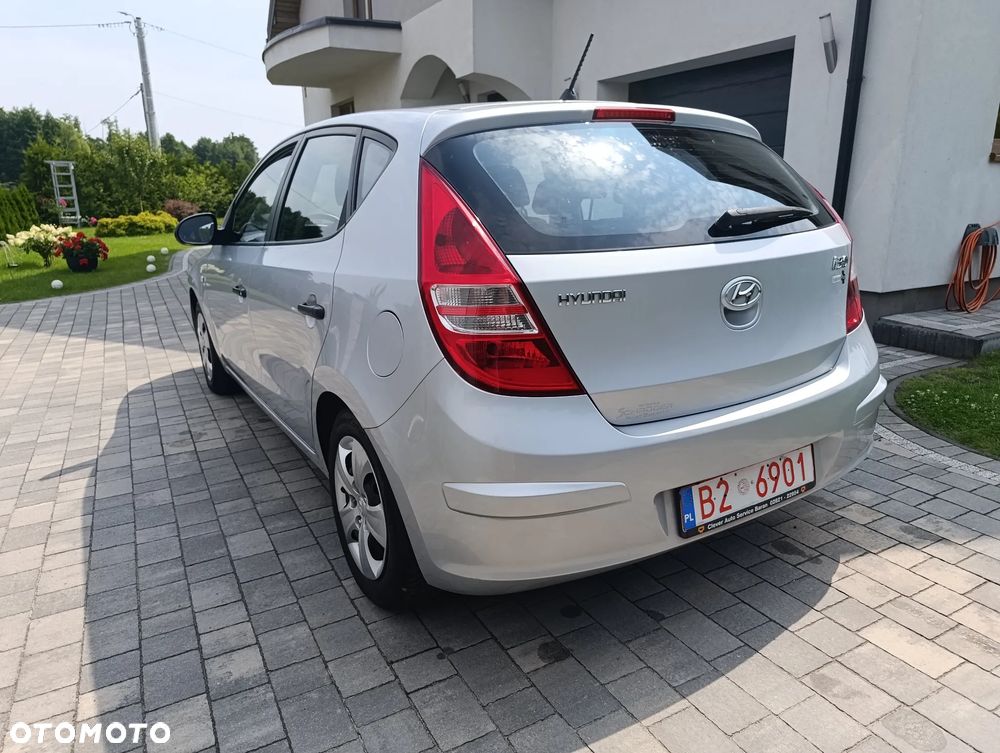 Hyundai i30 i30cw 1.4 blue Comfort - 4