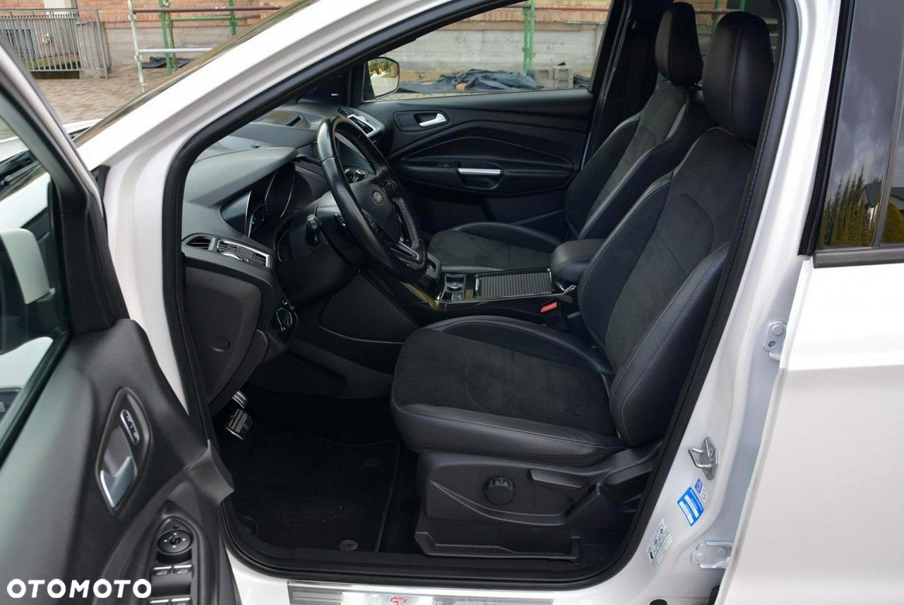 Ford Kuga 2.0 TDCi AWD ST-Line - 20