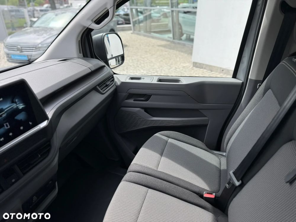 Volkswagen Nowy Transporter Plus - 19